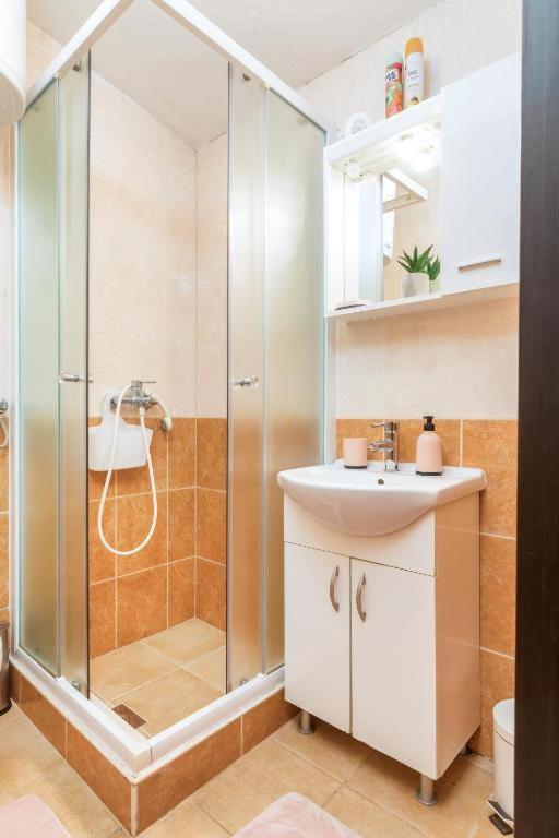 Apartment Mladenka بولا المظهر الخارجي الصورة